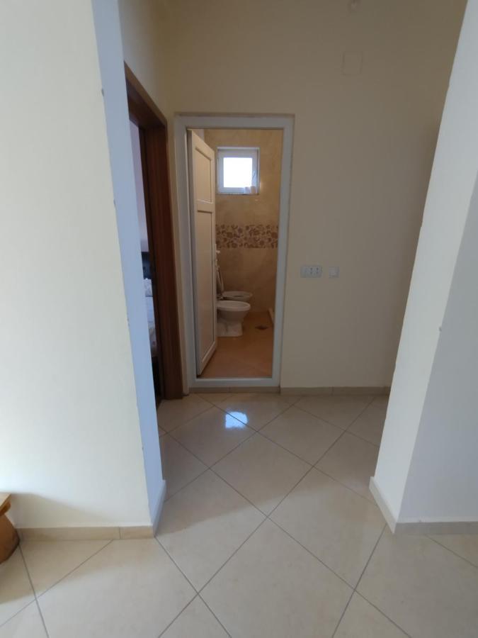 Tahiri Bellevue Apartments 울친 외부 사진