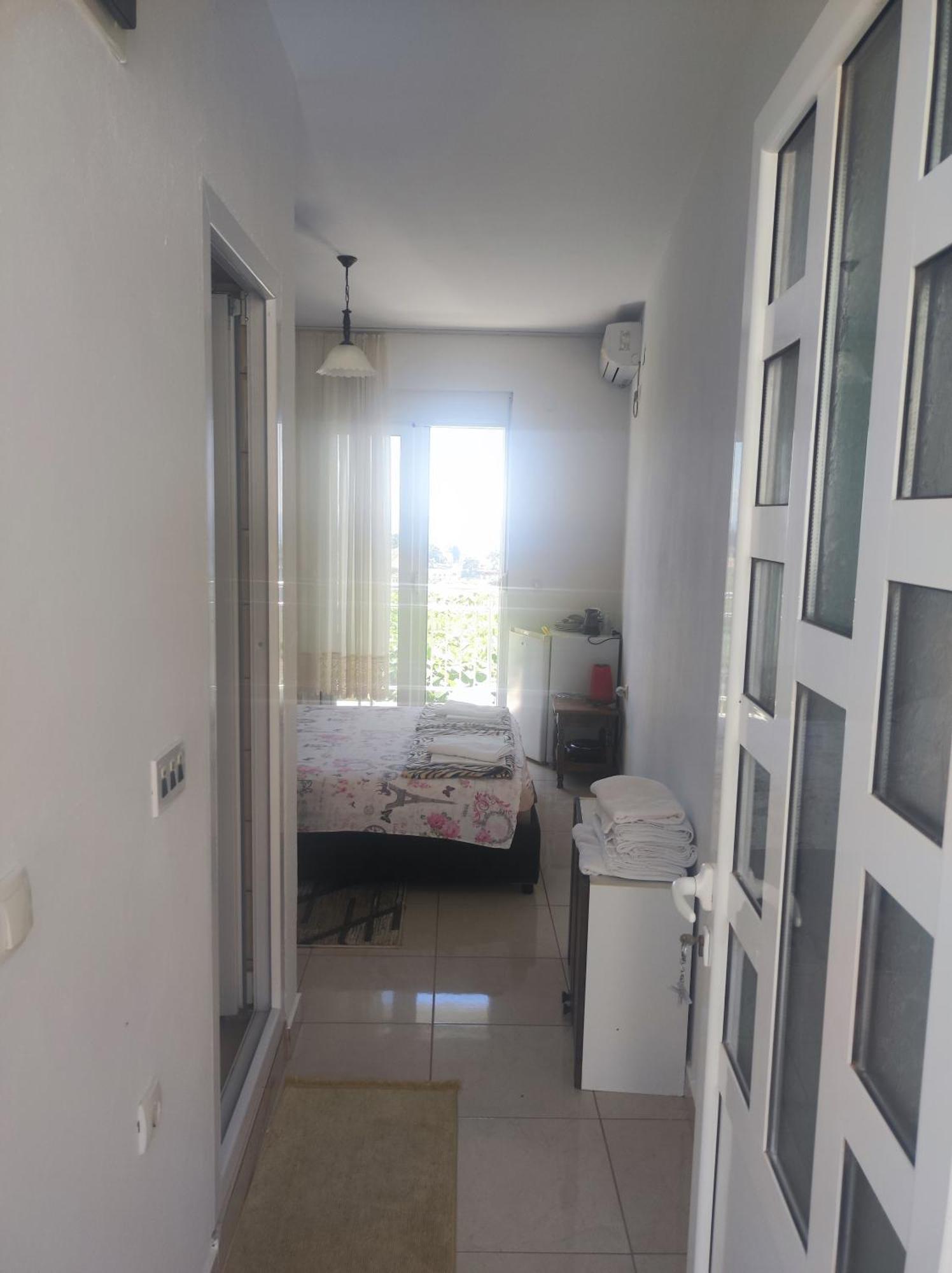 Tahiri Bellevue Apartments 울친 외부 사진
