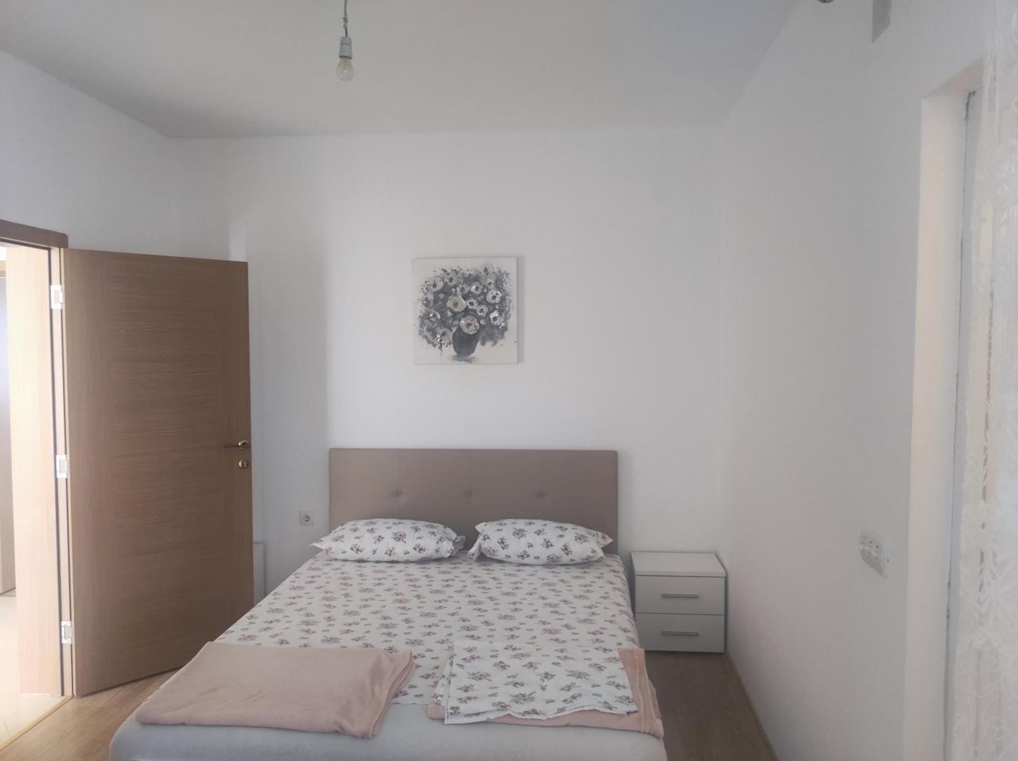 Tahiri Bellevue Apartments 울친 외부 사진